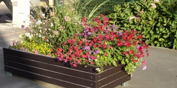 Bacs à fleurs plastique recyclé