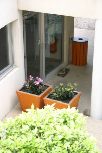 Bacs à fleurs plastique recyclé