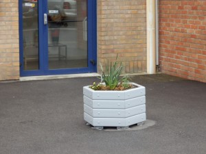 Bacs à fleurs plastique recyclé