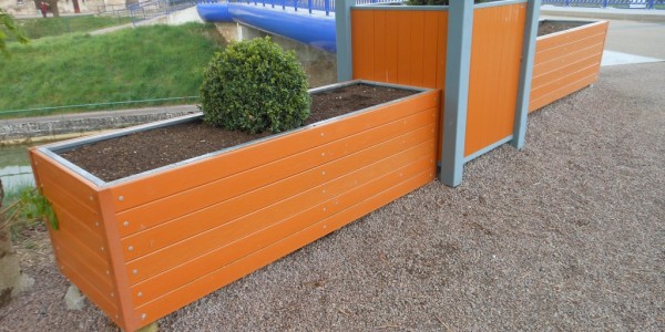Bacs à fleurs plastique recyclé