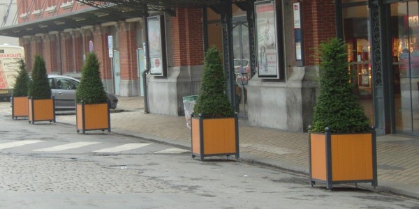 Bacs à fleurs plastique recyclé