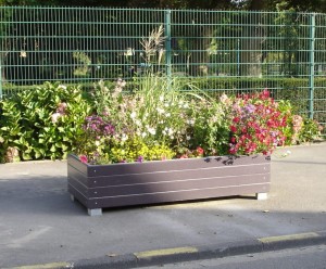 Bacs à fleurs plastique recyclé