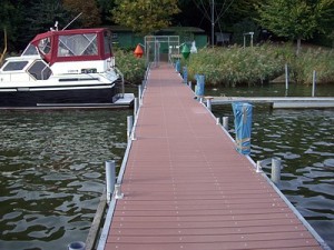 Ponton plastique recyclé
