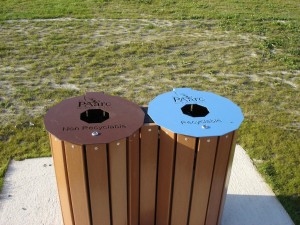 poubelle plastique recyclé