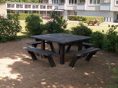 table plastique recyclé